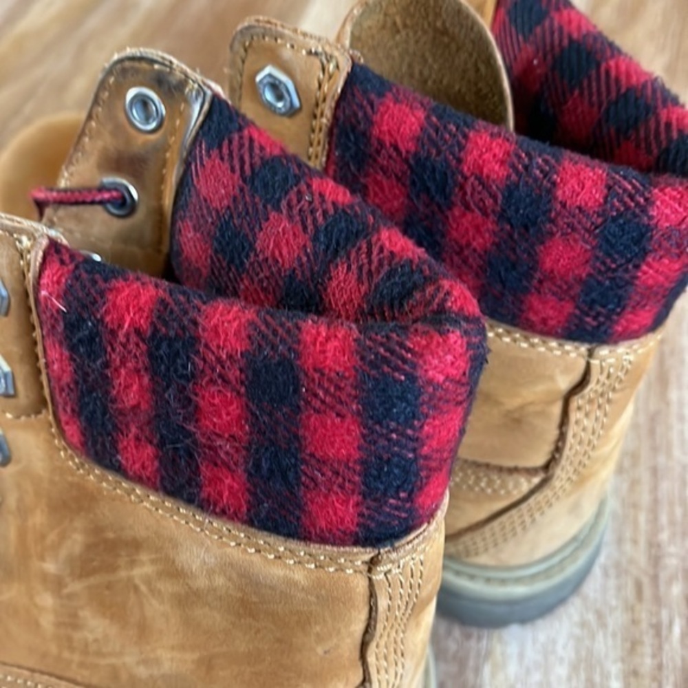 Timberland Women’s Plaid Boots Size 8 - Picture 4 of 7